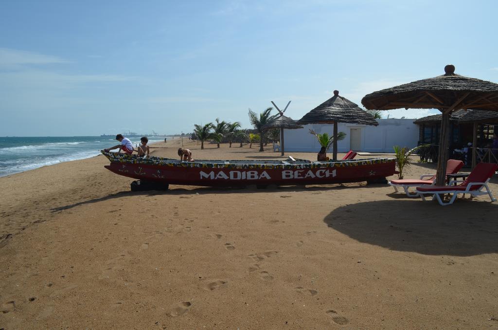 Hotel Residence Madiba Lomé Buitenkant foto